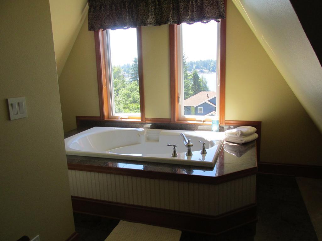 Mansion Inn Lake Stevens Pokój zdjęcie